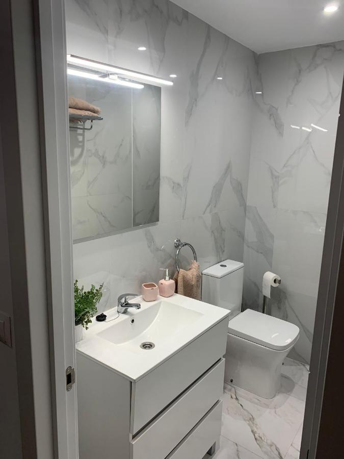 Los Boliches Holidays Suites Fuengirola Eksteriør billede