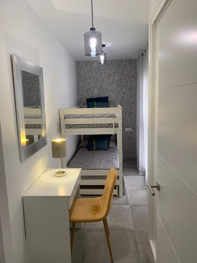 Los Boliches Holidays Suites Fuengirola Eksteriør billede