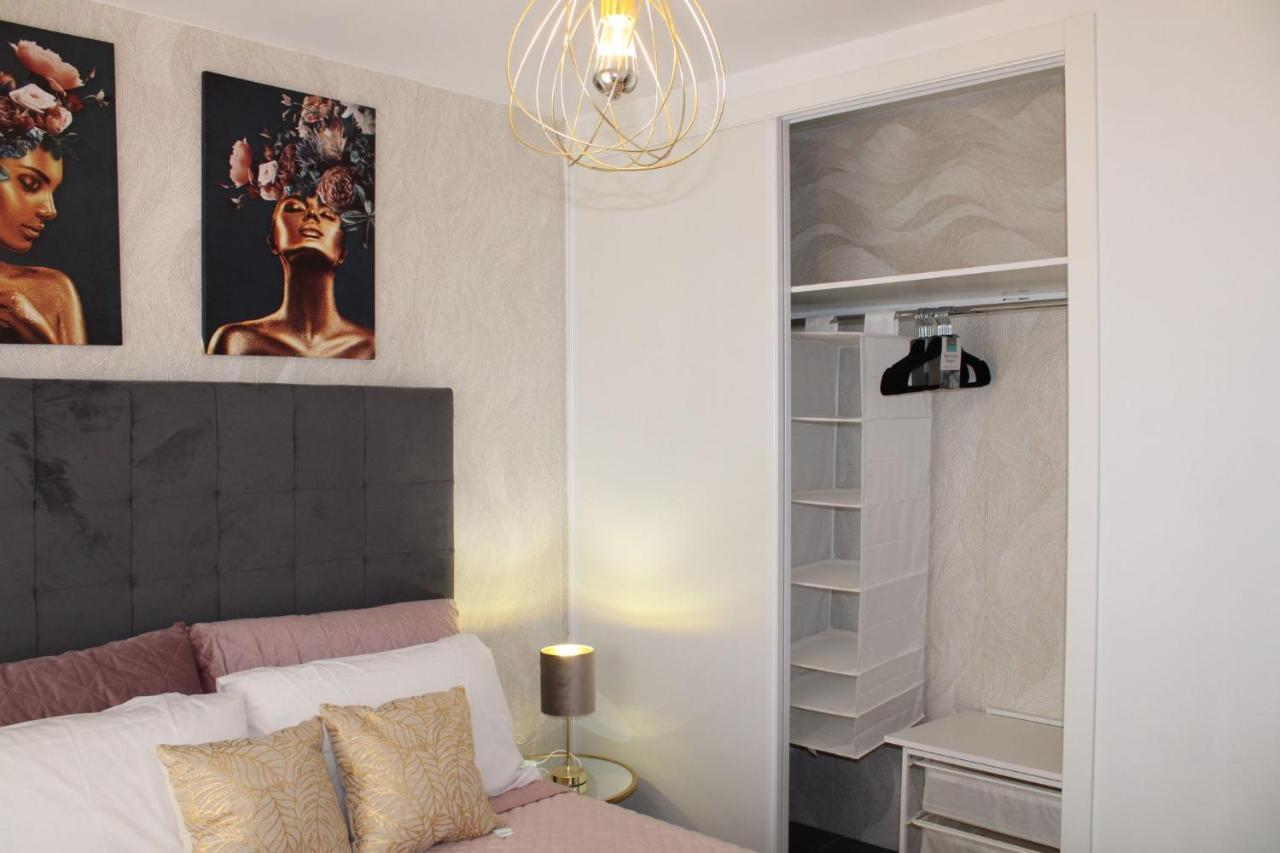 Los Boliches Holidays Suites Fuengirola Eksteriør billede
