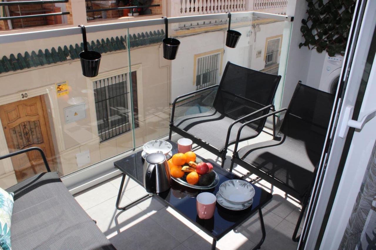 Los Boliches Holidays Suites Fuengirola Eksteriør billede